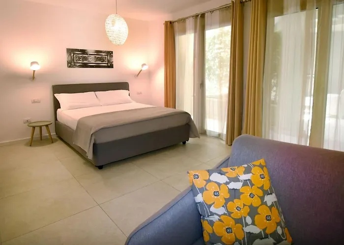 Le Monde * Villasimius