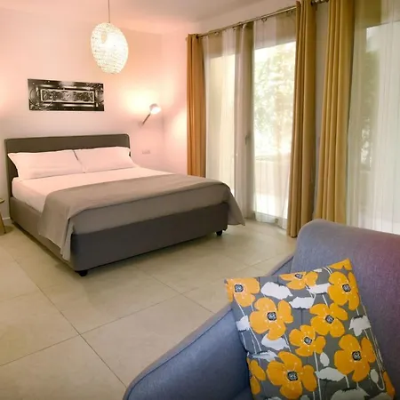 Le Monde * וילסימיוס